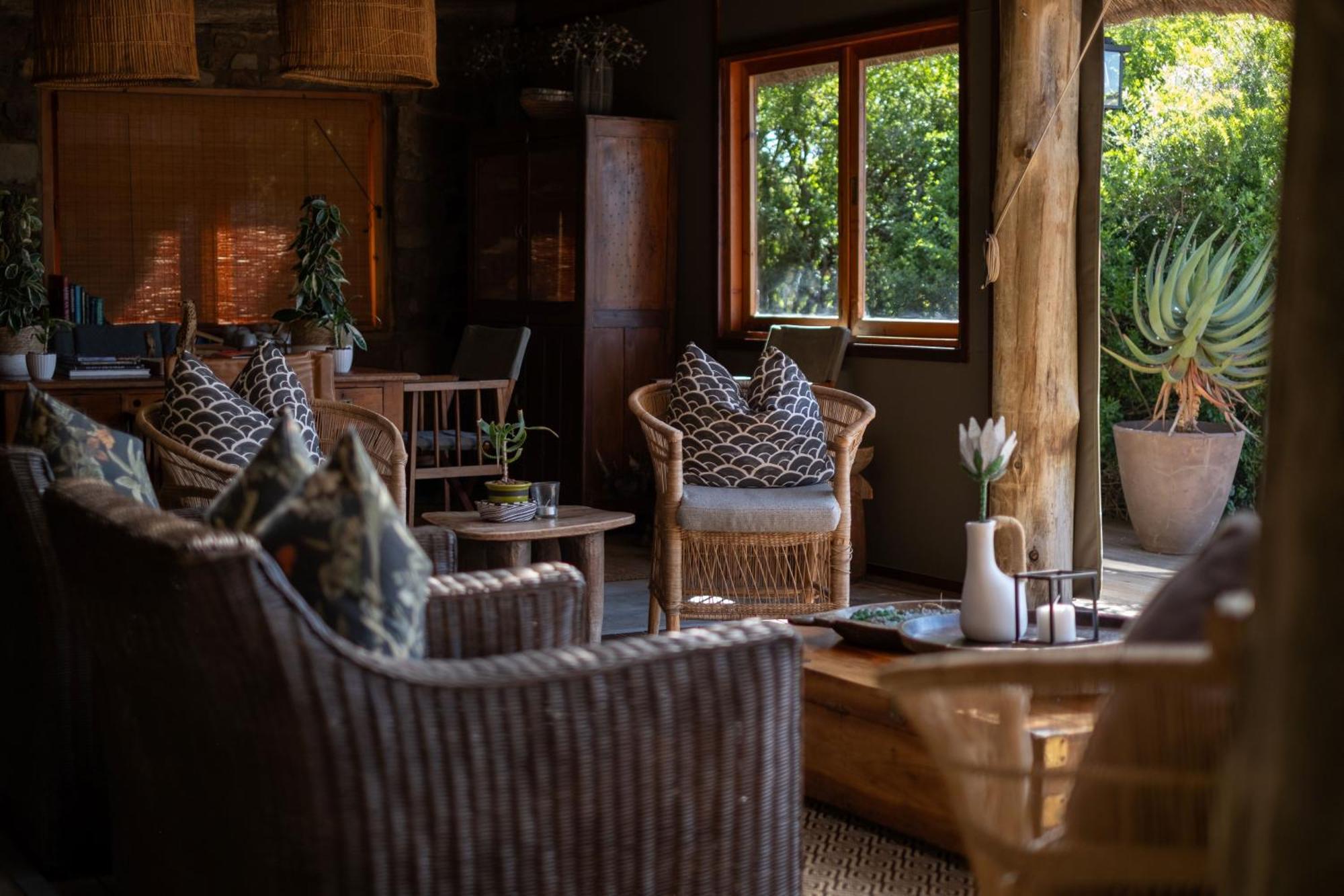 Hillsnek Safari Camp - Amakhala Game Reserve Exterior photo